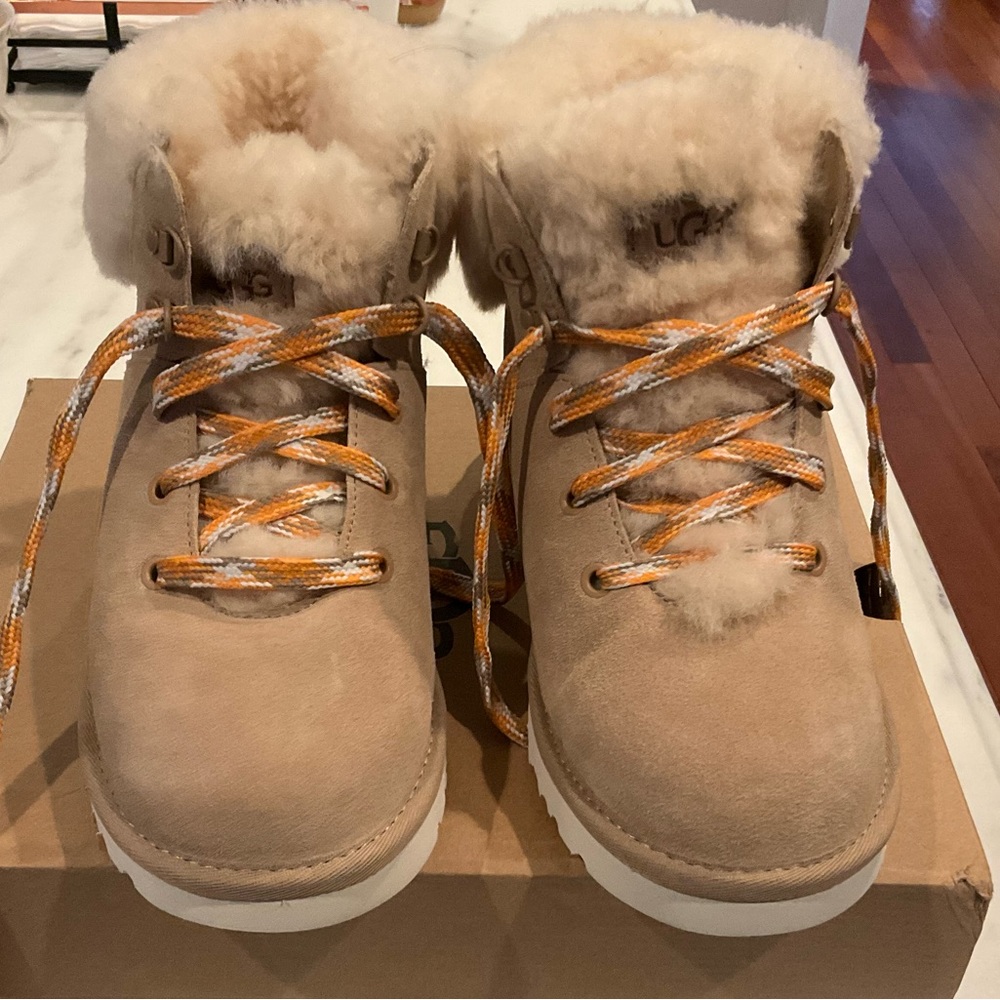 Ugg Classic Mini Alpine Lace
